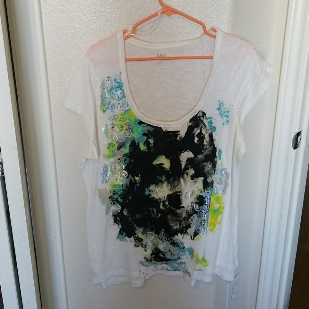 Ana work out t shirt